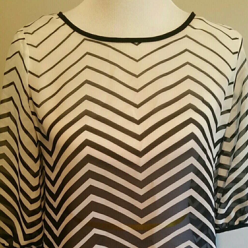 Iz Byer blouse